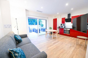 Beau studio cozy centre ville et plages avec terrasse n3